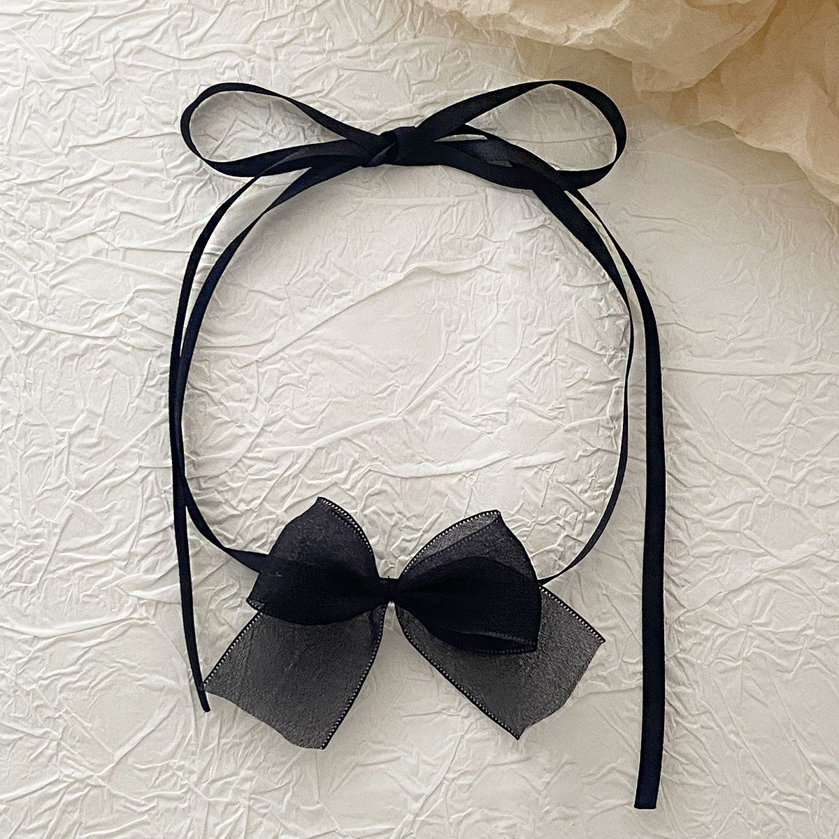 Zarte handwerkliche Halskette