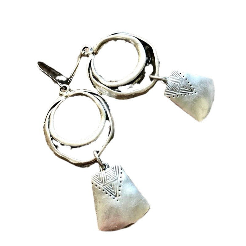 Atemberaubende Ohrring für den Alltag