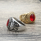 Zarte handwerkliche Ring