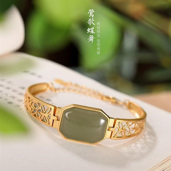 Schöne Gold Armband mit einzigartigem Stil