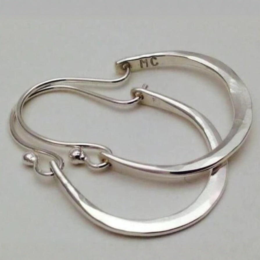 Klassische Silber Ohrring mit zeitloser Eleganz