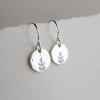 Zarte handwerkliche Ohrring