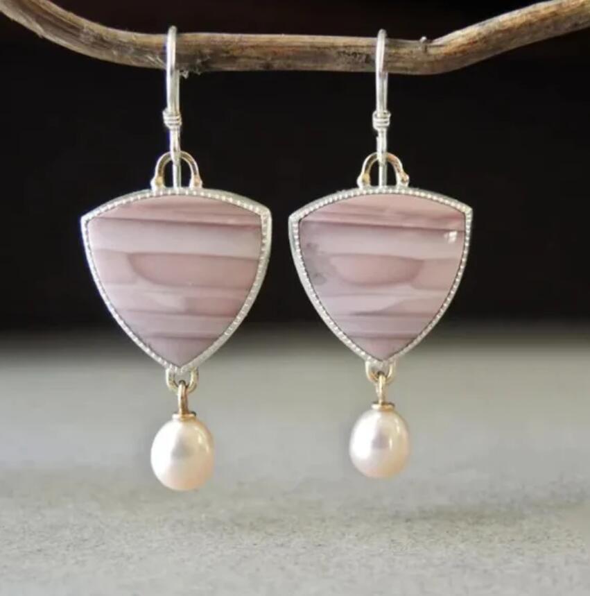 Zarte handwerkliche Perlen Ohrring