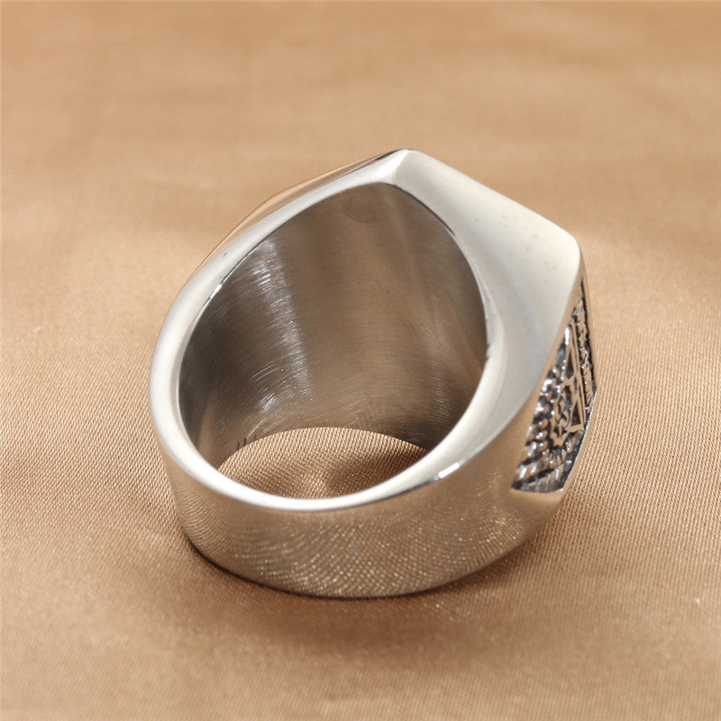 Klassische Ring mit zeitloser Eleganz