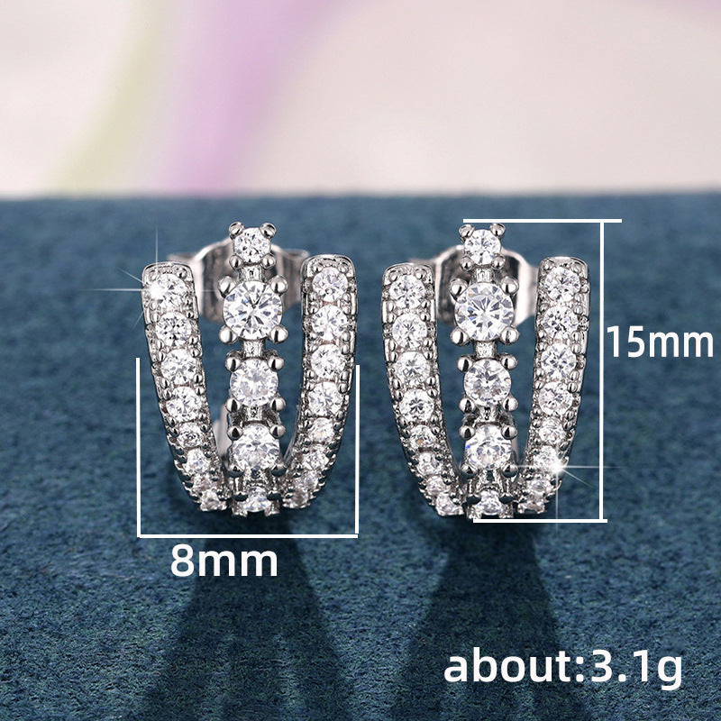 Atemberaubende Ohrring für den Alltag