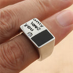 Zarte handwerkliche Ring