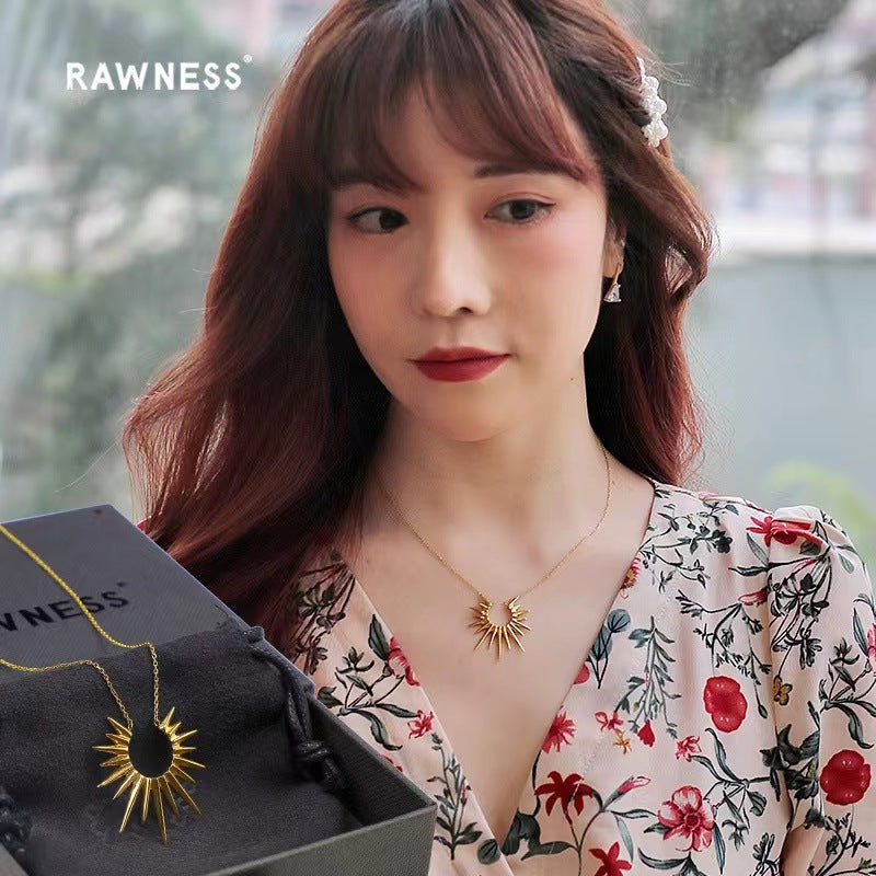 Romantische Gold Halskette für besondere Momente