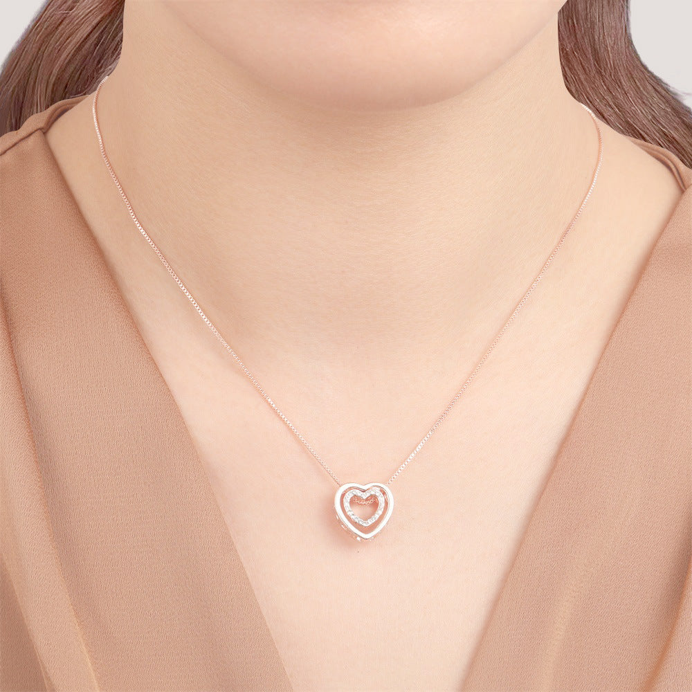 Schöne Halskette mit einzigartigem Stil