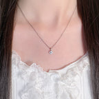 Zarte handwerkliche Halskette