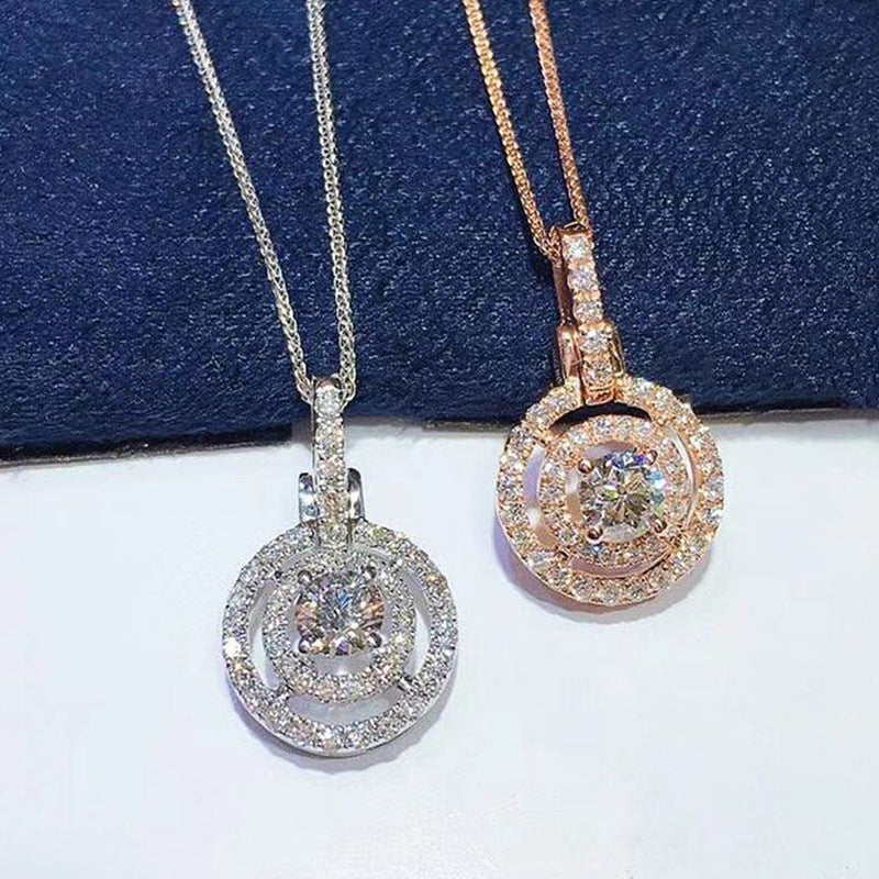 Zarte handwerkliche Halskette