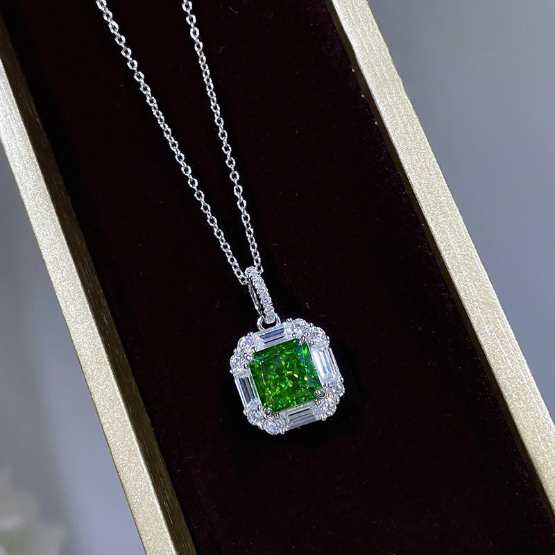 Romantische Halskette für besondere Momente