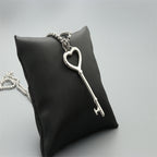 Zarte handwerkliche Halskette