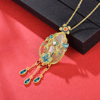 Schöne Silber Halskette mit einzigartigem Stil