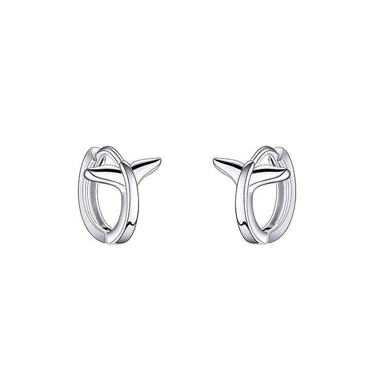 Zarte handwerkliche Ohrring