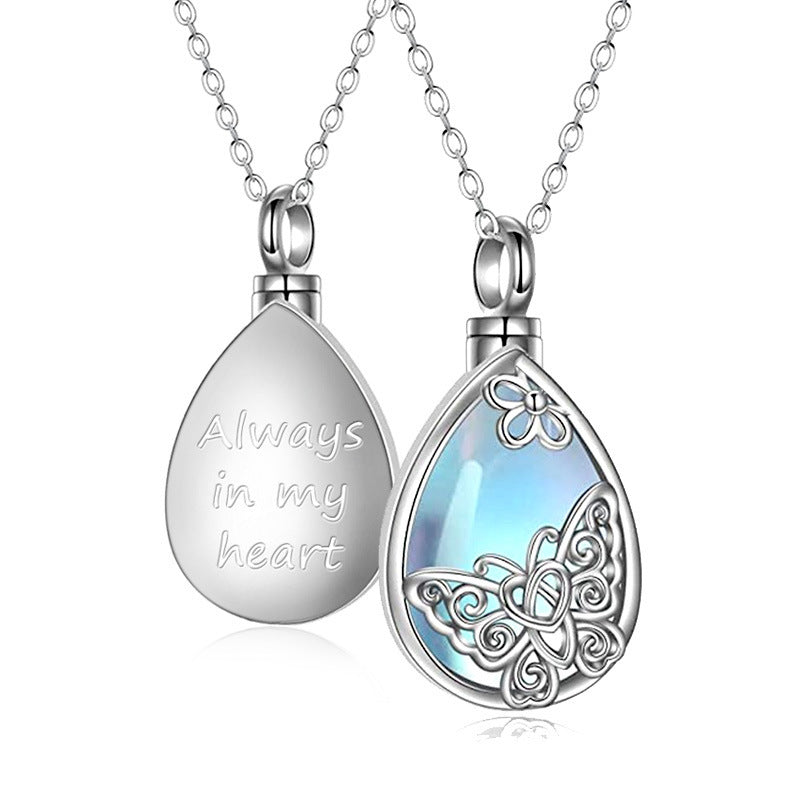 Schöne Halskette mit einzigartigem Stil