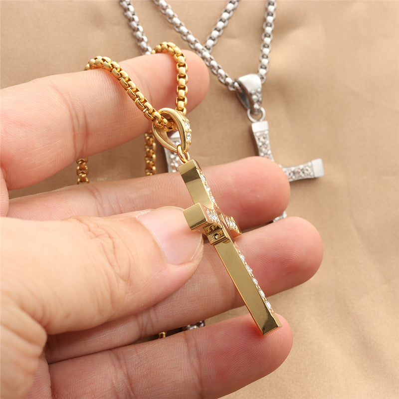 Schöne Halskette mit einzigartigem Stil