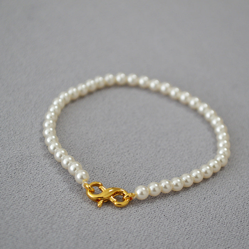 Schöne Perlen Halskette mit einzigartigem Stil