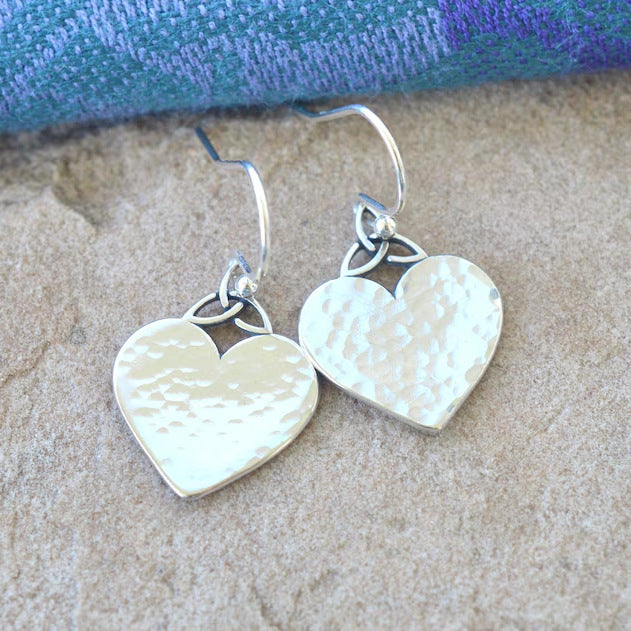 Schöne Ohrring mit einzigartigem Stil