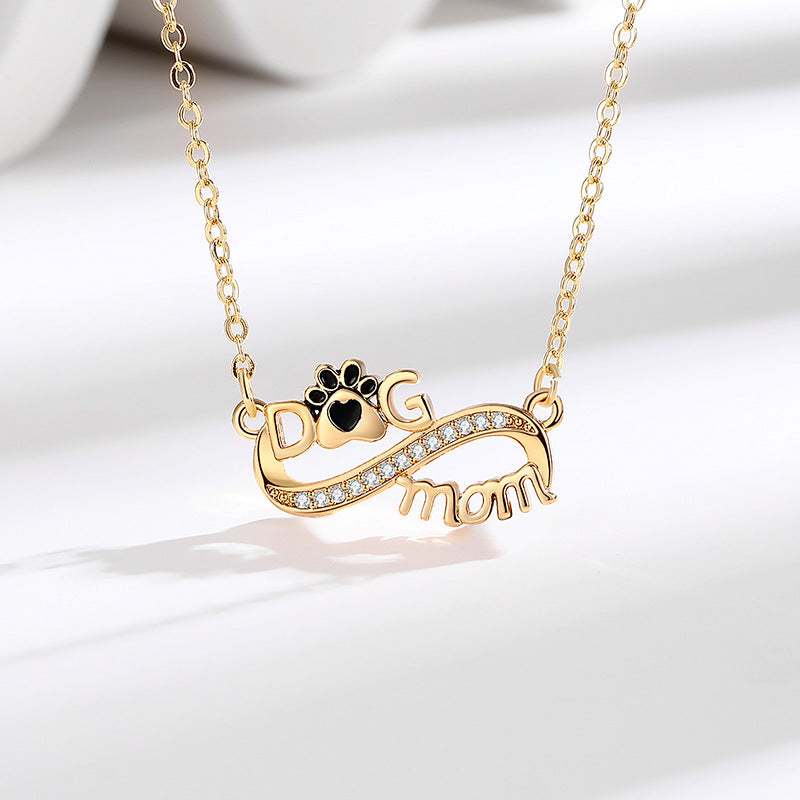 Schöne Halskette mit einzigartigem Stil