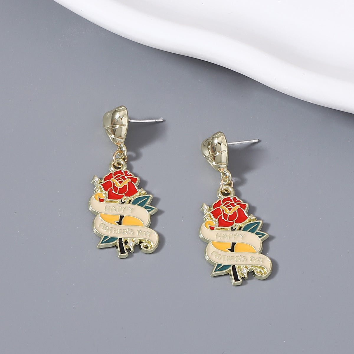 Atemberaubende Ohrring für den Alltag