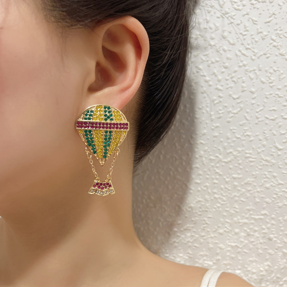 Atemberaubende Ohrring für den Alltag