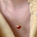 Schöne Halskette mit einzigartigem Stil