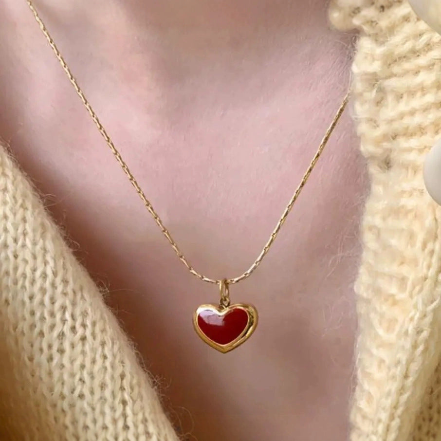 Schöne Halskette mit einzigartigem Stil