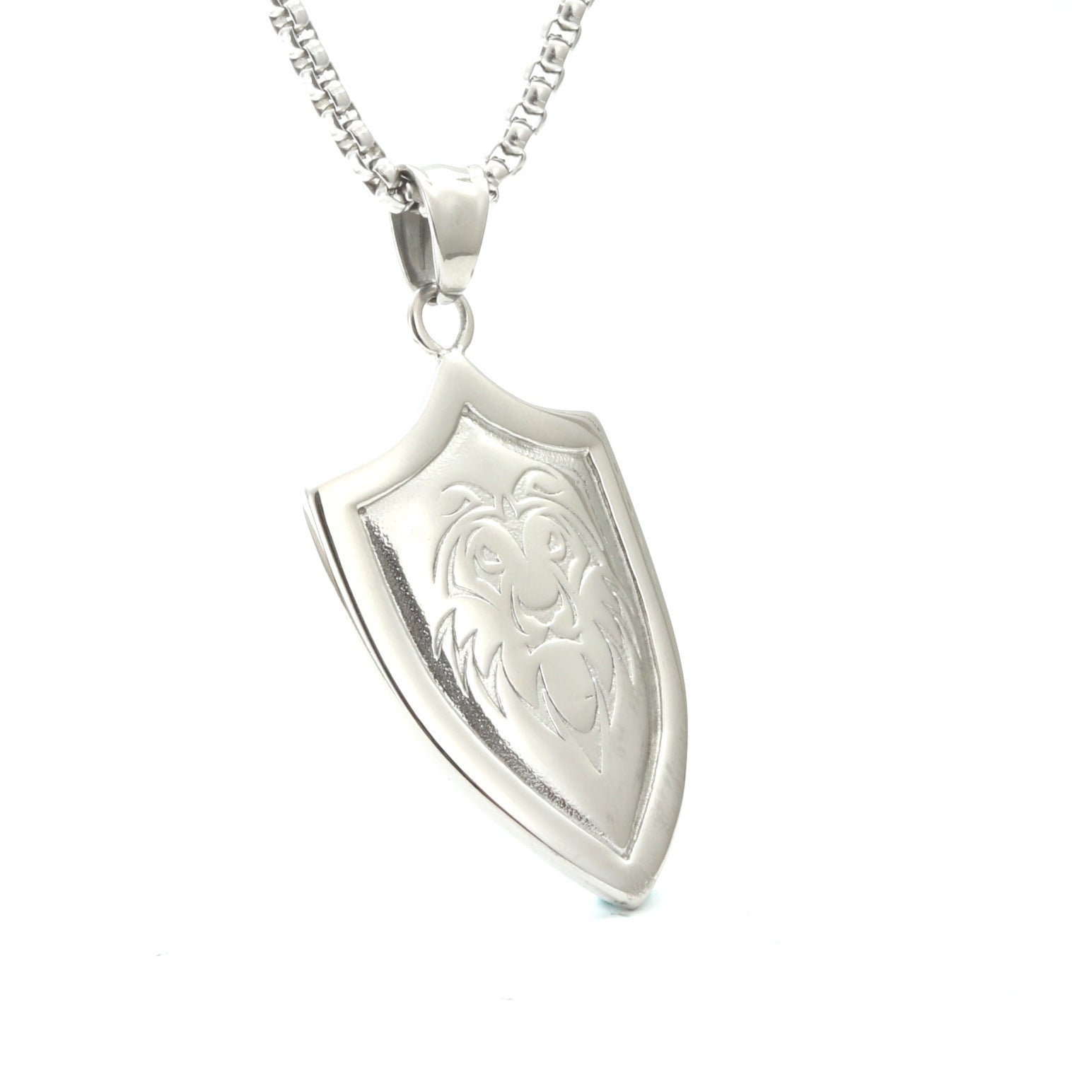 Zarte handwerkliche Halskette