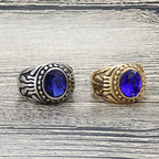 Zarte handwerkliche Ring