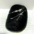 Zarte handwerkliche Ohrring