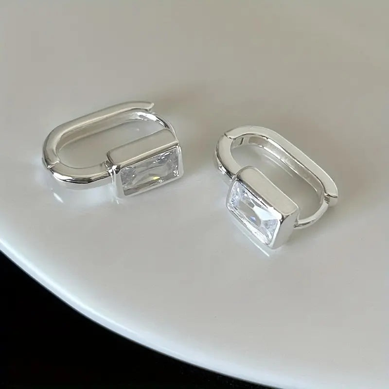 Atemberaubende Ohrring für den Alltag