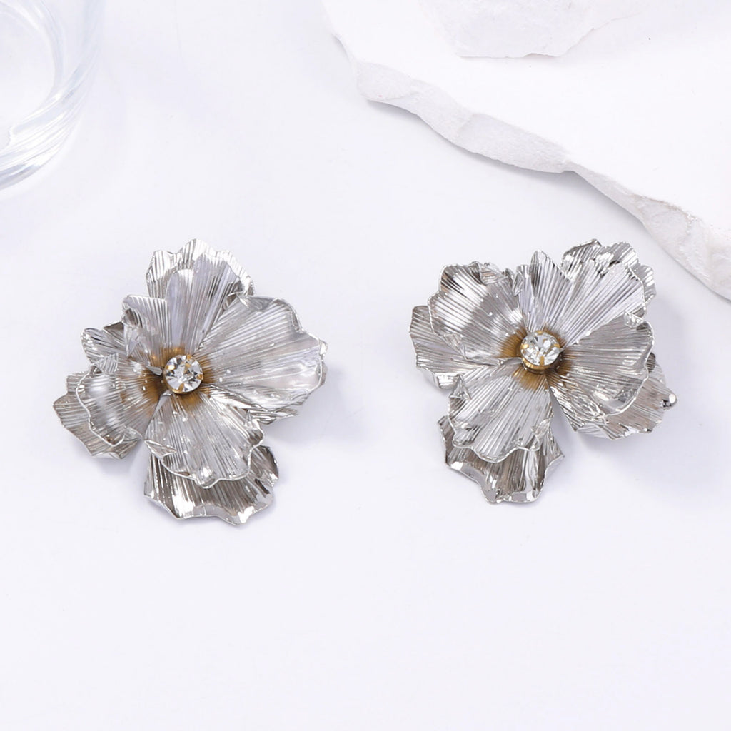 Atemberaubende Ohrring für den Alltag