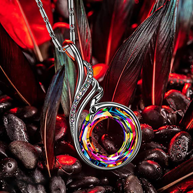 Schöne Halskette mit einzigartigem Stil