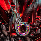 Schöne Halskette mit einzigartigem Stil