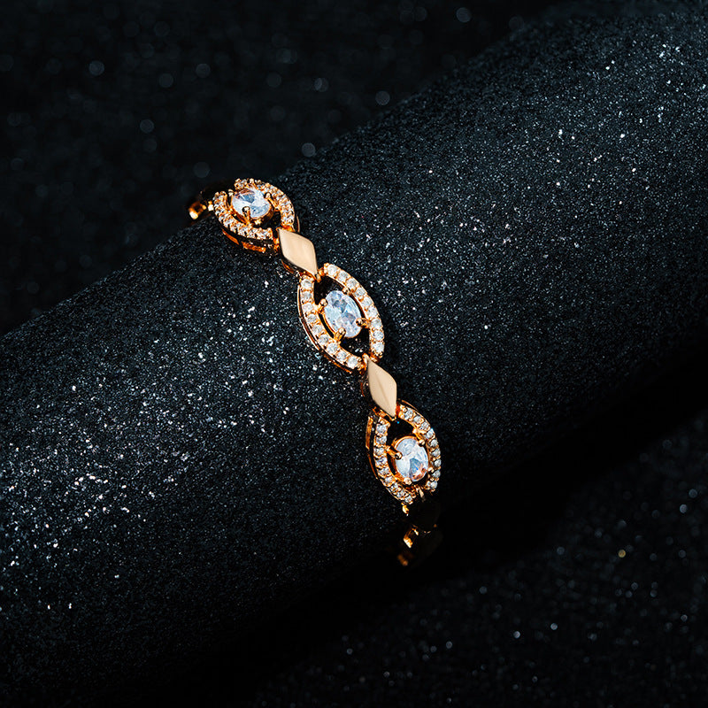 Zarte handwerkliche Gold Armband