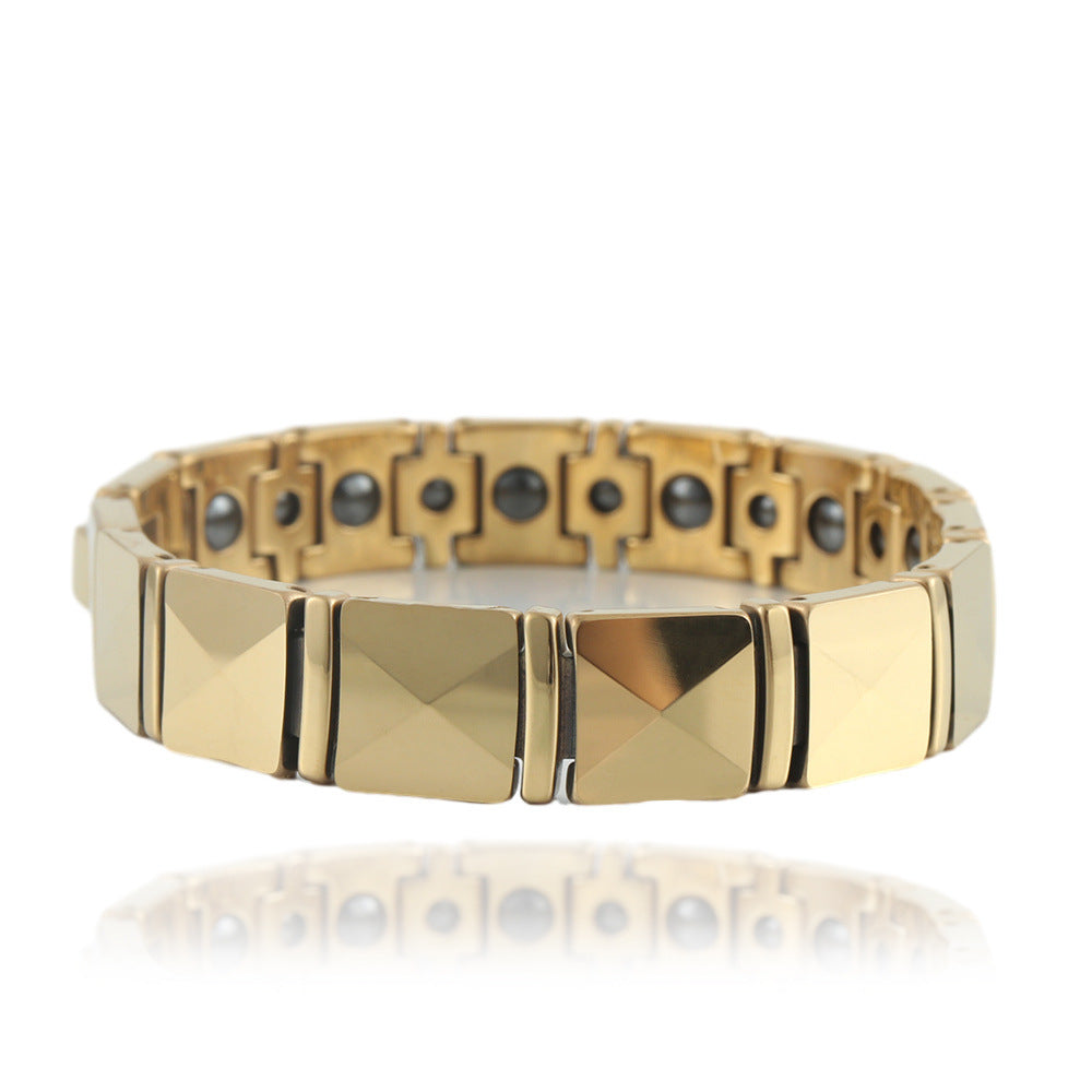 Schöne Armband mit einzigartigem Stil