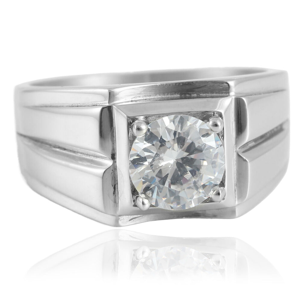 Zarte handwerkliche Ring