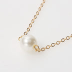 Schöne Perlen Halskette mit einzigartigem Stil