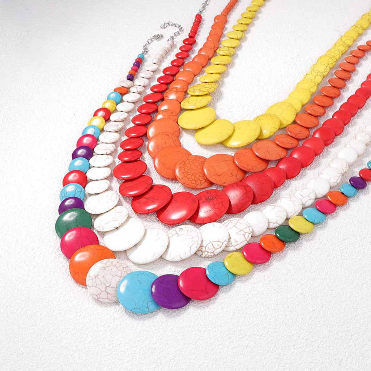 Zarte handwerkliche Halskette