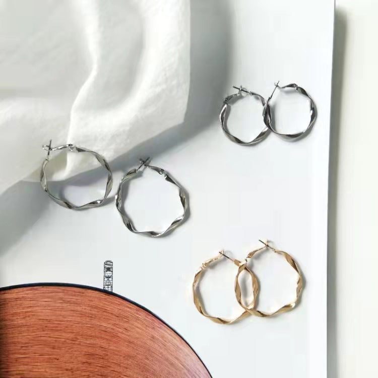 Atemberaubende Ohrring für den Alltag