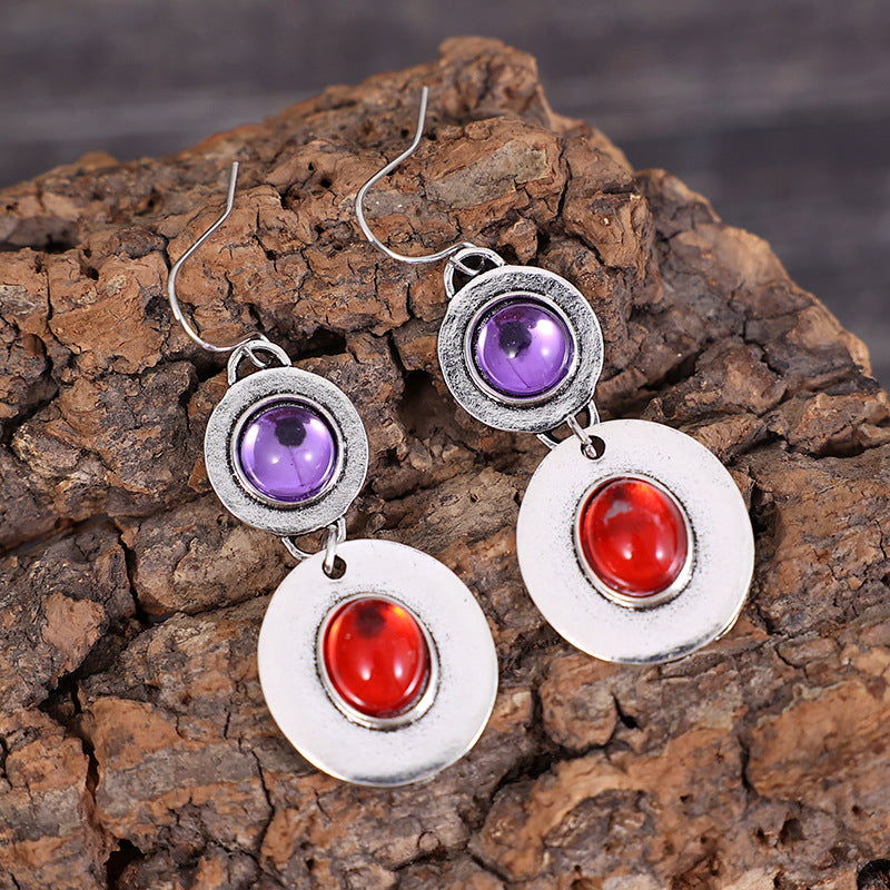 Zarte handwerkliche Ohrring