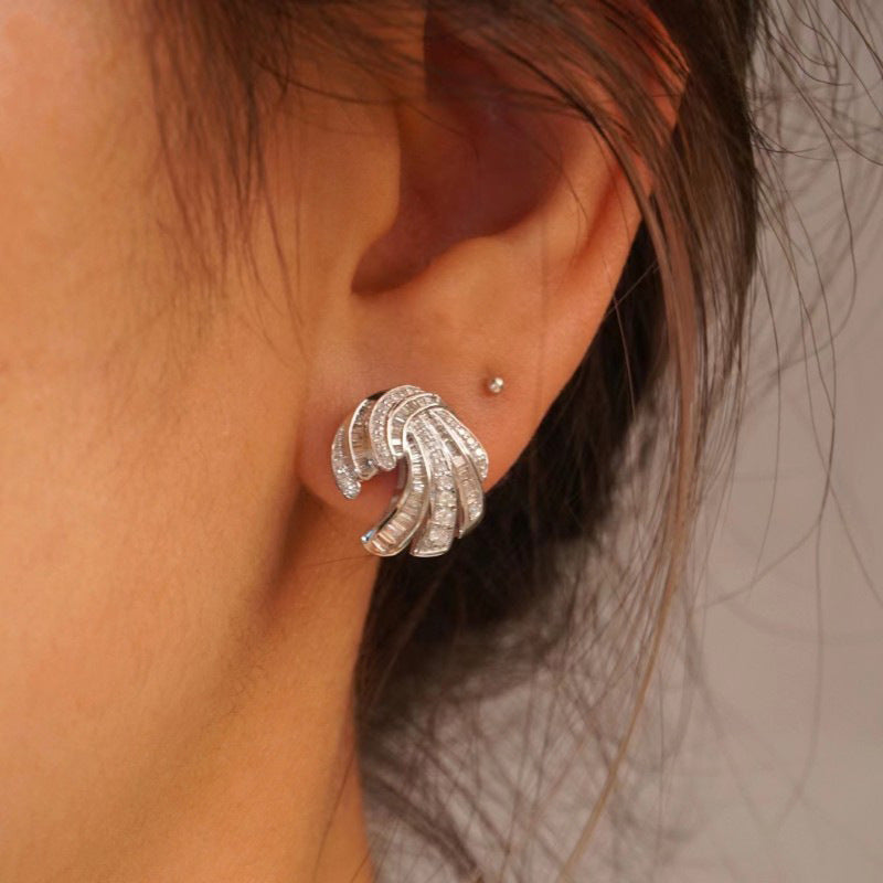 Atemberaubende Ohrring für den Alltag