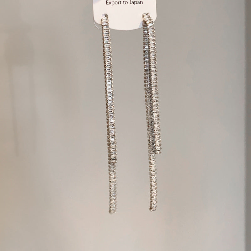 Atemberaubende Ohrring für den Alltag