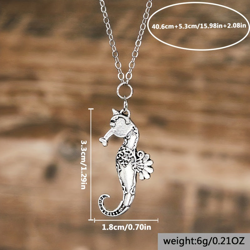 Zarte handwerkliche Halskette