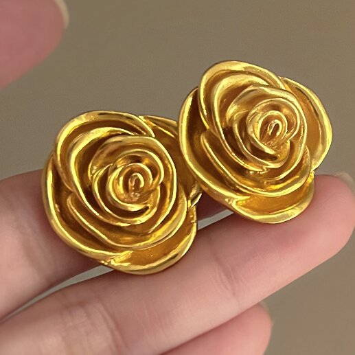 Atemberaubende Gold Ohrring für den Alltag