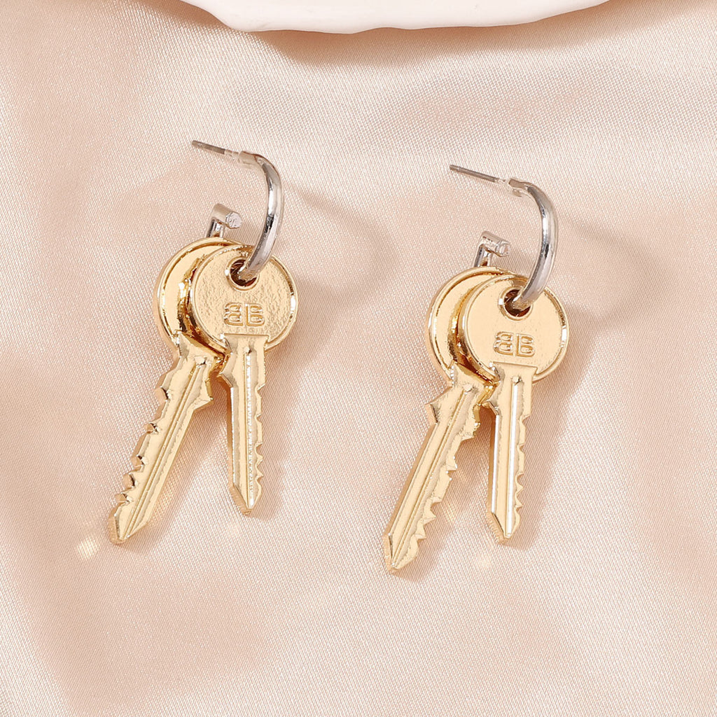 Atemberaubende Ohrring für den Alltag