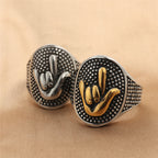 Zarte handwerkliche Ring