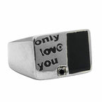 Zarte handwerkliche Ring