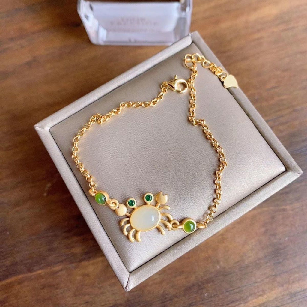 Schöne Gold Armband mit einzigartigem Stil