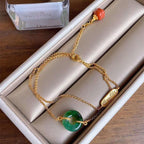 Schöne Gold Armband mit einzigartigem Stil